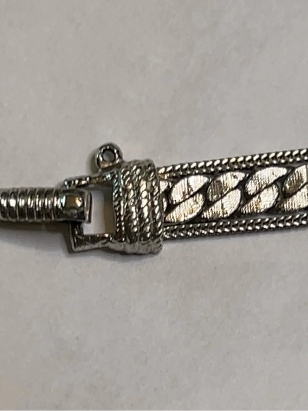 Silver-Tone Unisex Bracelet- SE Asian, 7”. Woven Chain & Box-Tongue Clasp. VGUC.